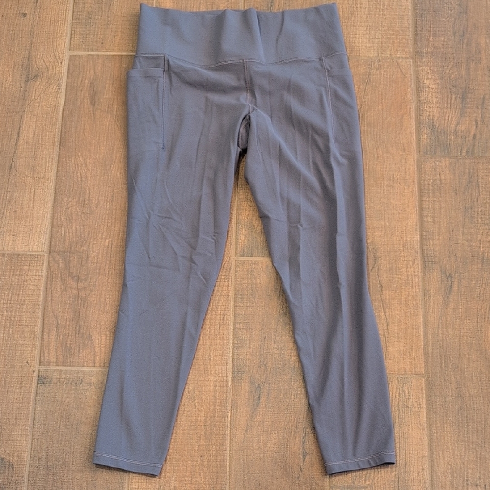 EUC Athleta Salutation Stash 7/8 Tight Dusk Purple Size L Tall T
